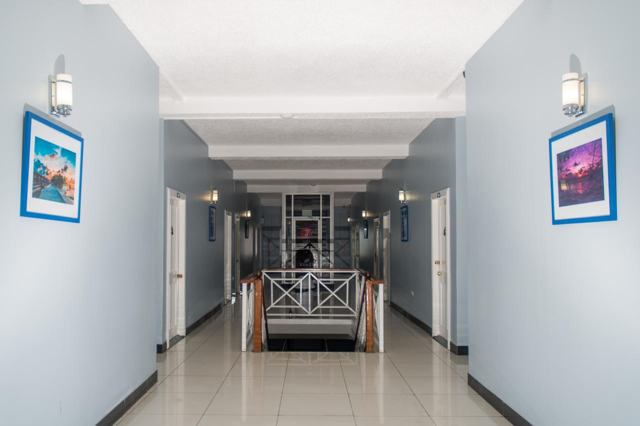 Status Hotel Georgetown Extérieur photo